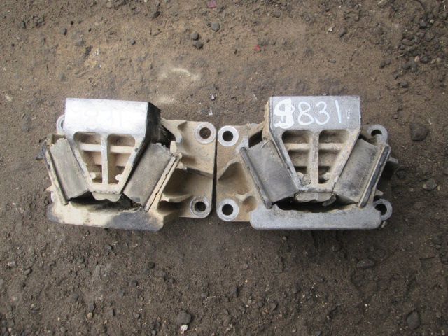 29831 подушки двигательная Мерседес Актрос 4143 самосвал 9412417213 8x4